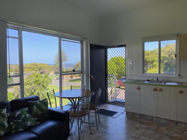 Leisure-Lee Holiday Apartments Ballina Esterno foto