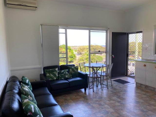 Leisure-Lee Holiday Apartments Ballina Esterno foto