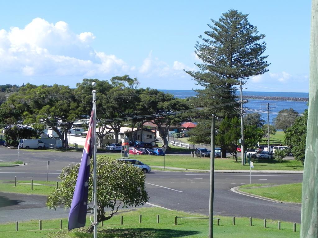 Leisure-Lee Holiday Apartments Ballina Esterno foto